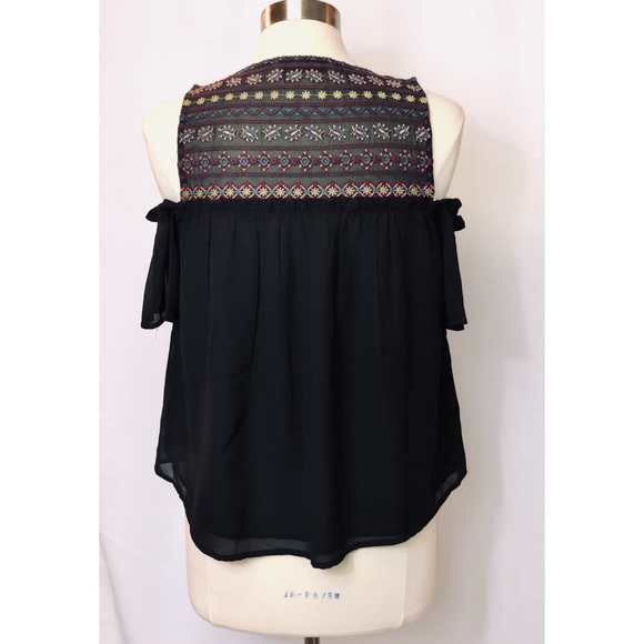 -N/A-A&F Embroidered Cold Shoulder Chiffon Blouse XS - Picture 4 of 6